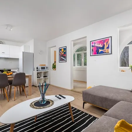 Apartment Jazz *