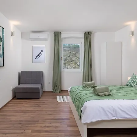 Jazz Apartment *